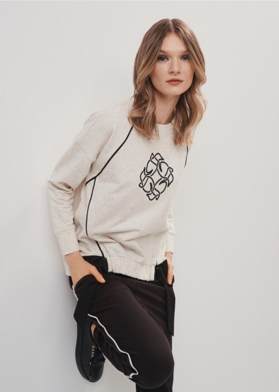 Ona OCHNIK Bluzki I Bluzy | Kremowa Bluza Damska Z Monogramem